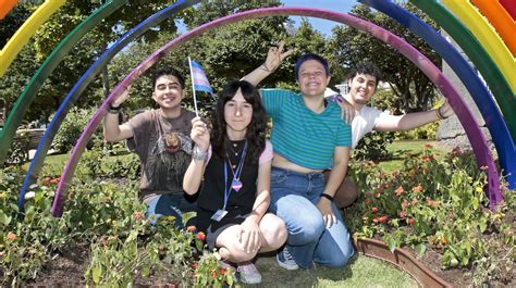 travestis en galicia|Jóvenes trans en Pontevedra: «Es la mejor  .